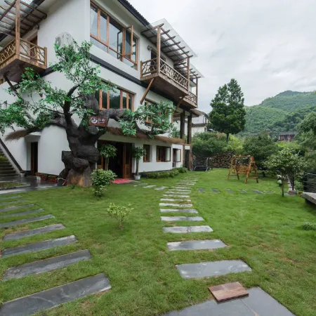 Deqing Mogan Mountain Jianxi Villa
