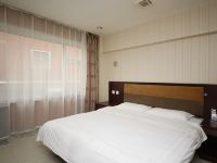 榆树世纪名园宾馆 - 温馨大床房