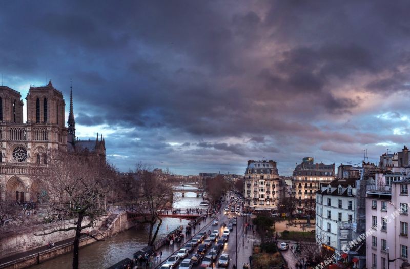 Hotel le Notre Dame Saint Michel-Paris Updated 2023 Room Price-Reviews &  Deals | Trip.com