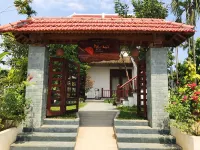 ニュー サンシャイン ホームステイ Taboo Bamboo Workshop周辺のホテル