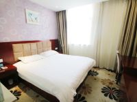 上海易盛客精品酒店 - 商务大床房