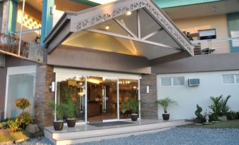 Magallanes Square Hotel Inc.