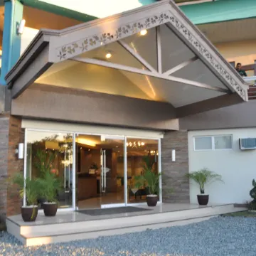 Magallanes Square Hotel