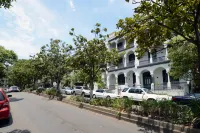 Hotel Challis Potts Point Hotels in Woolloomooloo