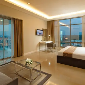 地鐵中心飯店及會議中心 聖約瑟夫勞工大教堂附近的飯店