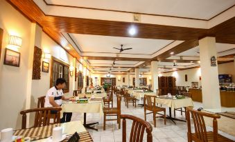 Arthawka Hotel - Housity
