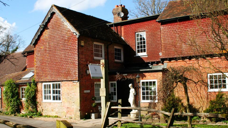 Trivelles Waterhall Country Gatwick Hotel & Airport Parking