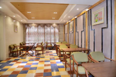 Rongan Oya  Theme Hotel