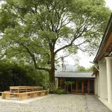 Reindeer Taichung Herb House Hotel Exterior