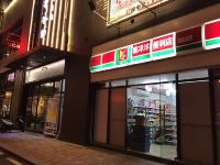 维也纳酒店(佛山西站店) - 酒店附近