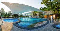 Banshan Hotel - Rooftop Pools