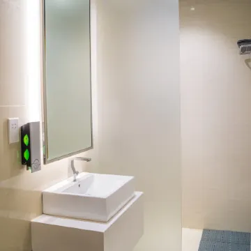 AMBASSADOR TRANSIT LOUNGE - T3, SINGAPORE CHANGI AIRPORT (AIRSIDE) Отели рядом с достопримечательностью «Парк Пасир-Рис»
