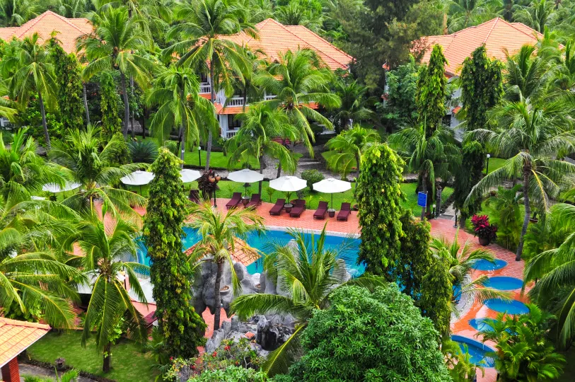 Four Oceans Beach Resort - Bon Bien Mui Ne