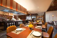 Hilton Garden Inn Shangri-La - breakfast