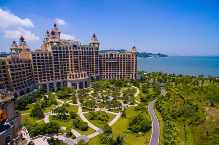 Chimelong Hengqin Bay Hotel (Changlong Flagship Store)