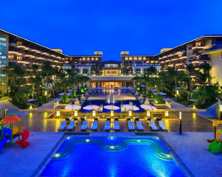 Wyndham Grand Plaza Royale Wenchang Hotels in Wenchang