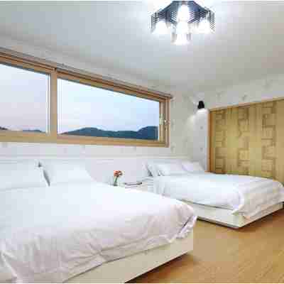 Ecolife PoolvillaGapyeong Rooms