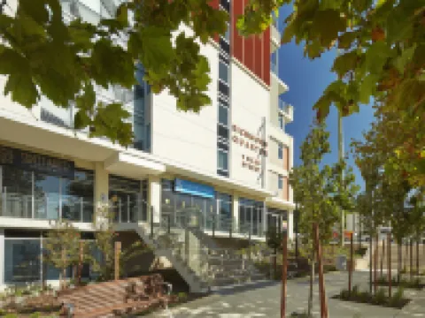 Nautica Residences Fremantle Hotels near Royal Fremantle Golf Club