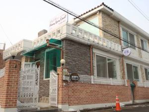 Haeng Gung Chae Guesthouses Suwon