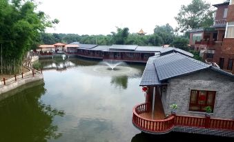 Shixing Gutang Qiuyue Mountain Villa