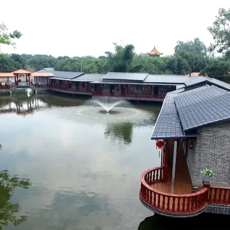 Shixing Gutang Qiuyue Mountain Villa