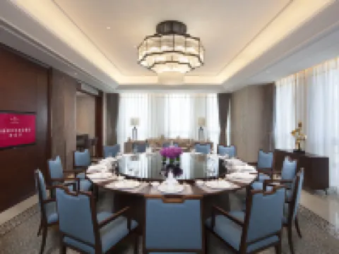 Ramada by Wyndham Jinan Hotels in Jinan