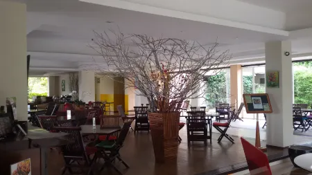 Casa Monte Rosa Отели рядом с достопримечательностью «Botanic Garden Cibodas»