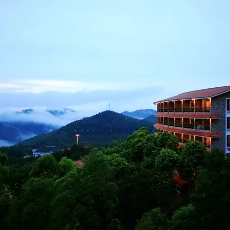 Yannanfei Weilong Hotel
