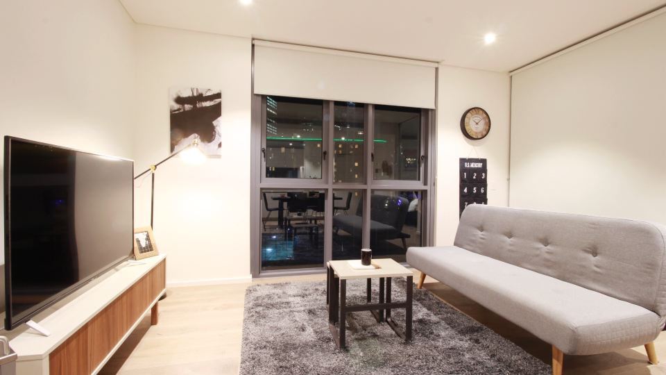 Luxury Two Bedrooms Apartment in Darling Harbour