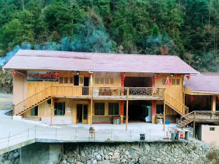 Ruoliao Cuckoo Pottery House Отели рядом с достопримечательностью «Ruoliao Yuanshilin»