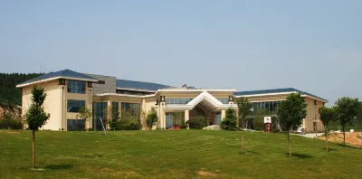Junteng Hotel Hotel in zona Jinan Administration College