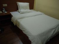 广州惠金酒店 - 标准大床房(无窗)