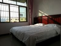 海口海岛阳光公寓 - 浪漫大床房