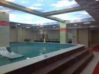 丹凤东焱商务酒店 - 室内游泳池