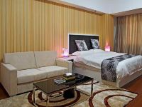 上海旅家服务式公寓 - 现代风情大床房