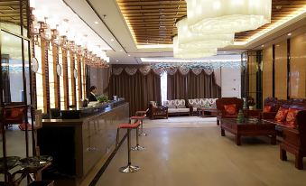 Shangri-La Xingyue Hotel (Dukezong Ancient City)