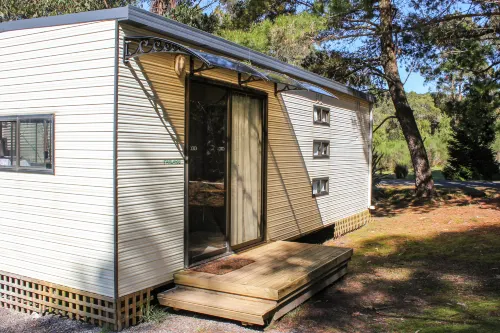 Zeehan Bush Camp Hotels in Zeehan