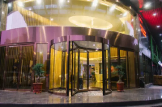 柏思雅緻酒店（花都融創文旅城店）