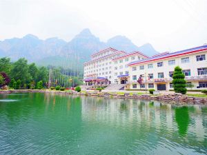 Ba Quan Xia Hotel