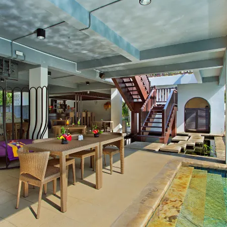 Truntum Kuta ( formerly Grand Inna Kuta )