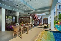 Truntum Kuta ( formerly Grand Inna Kuta ) - Barer