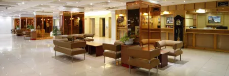 Gostaresh Hotel Отели в г. Тебриз