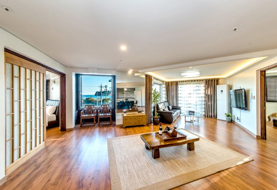 T Island Resort