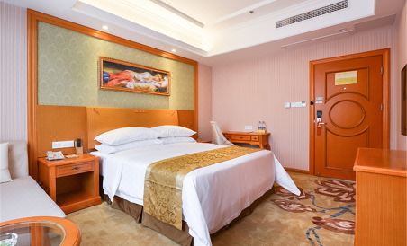 Suitetrails - Vienna Hotel