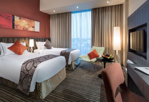 3. 파크 애비뉴 창..