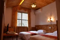 Zaishui Yifang Inn (Zhaoping Huangyao Ancient Town Longzhu) - 2-Star