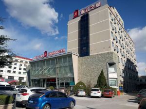 JinJiang Inn WeiHai railway station hanlefang Hotel