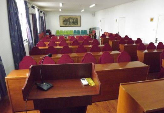 2. 홈인 호텔(베이..