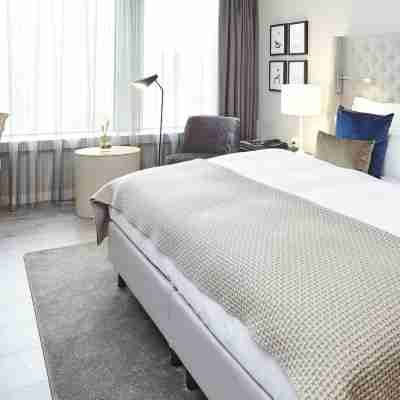 Clayton Hotel Düsseldorf City Centre Rooms