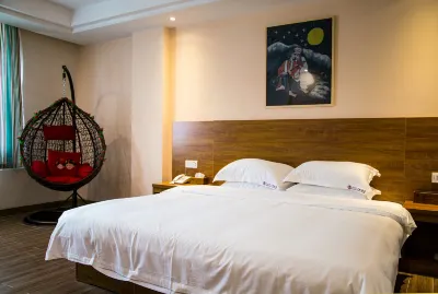 Sanyuesan Theme Hotel Hotels in Liannan